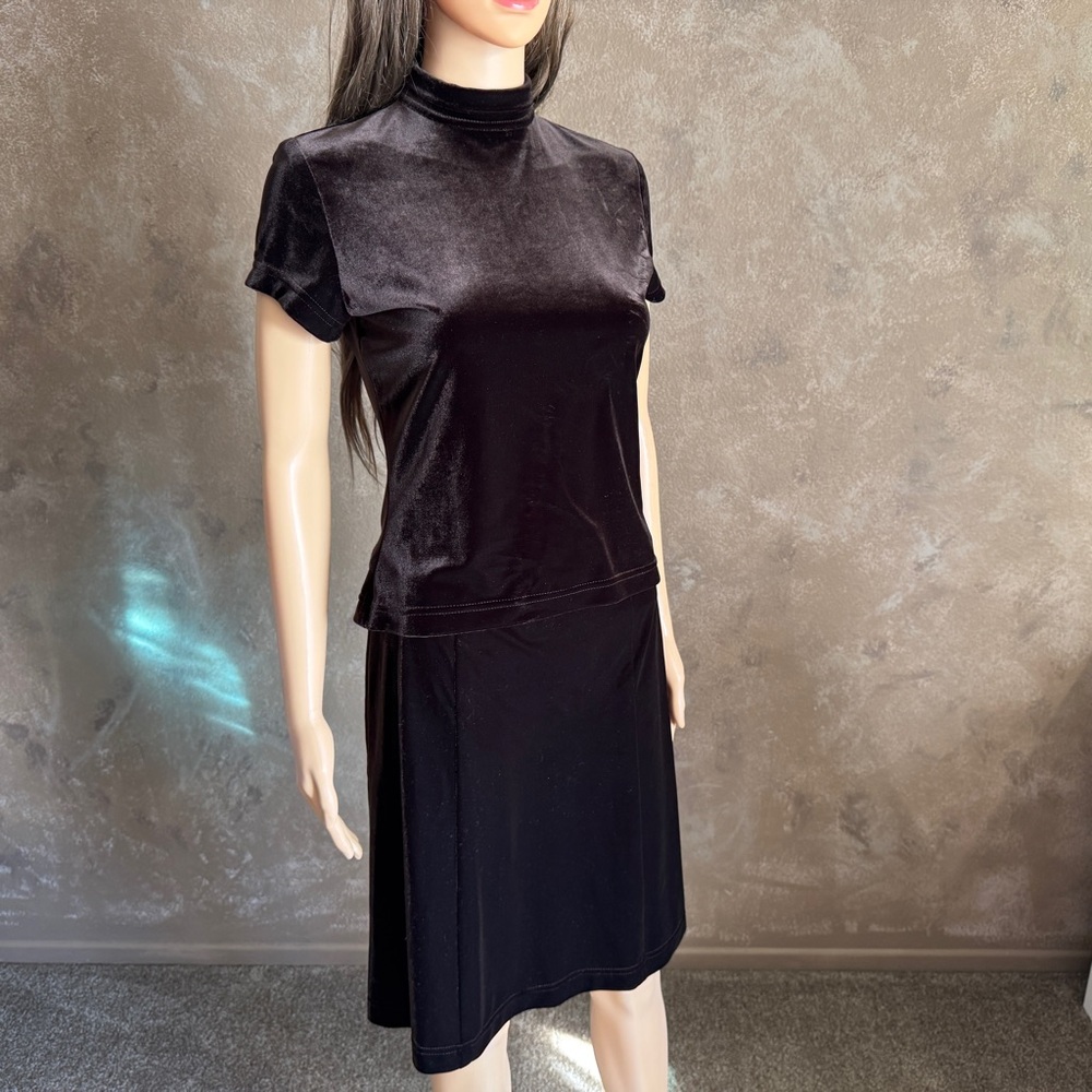 Vintage 90s 2000s Brown Velvet Top and Skirt Set Holiday Outfit Tadashi